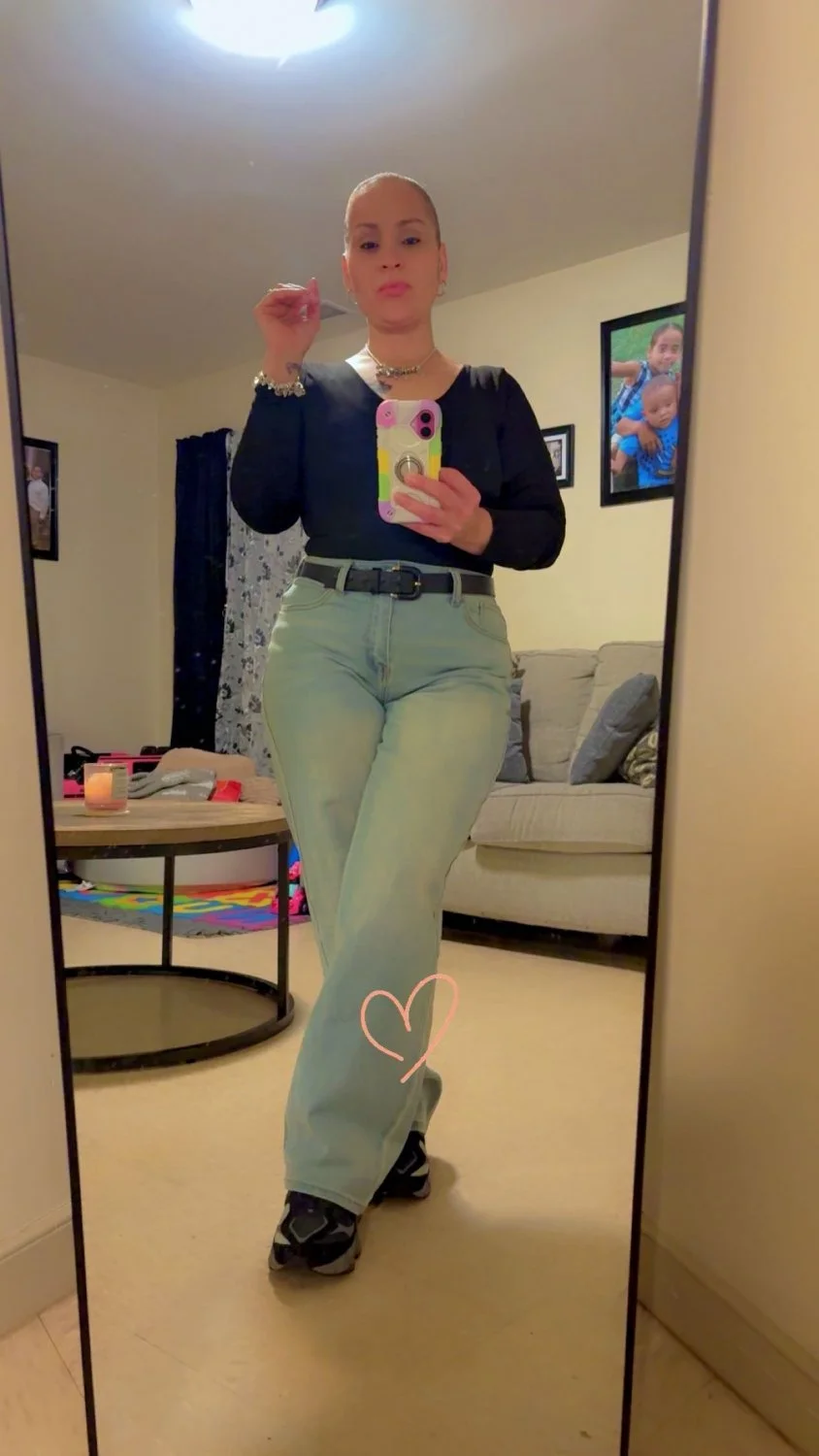 4'10" Dominican 🇩🇴 Milf from CT with a big appetite 🍆 image 3