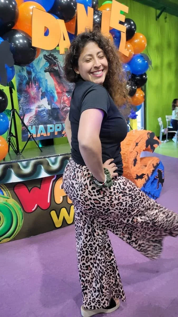 Would y’all smash this thick Latina milf? image 16