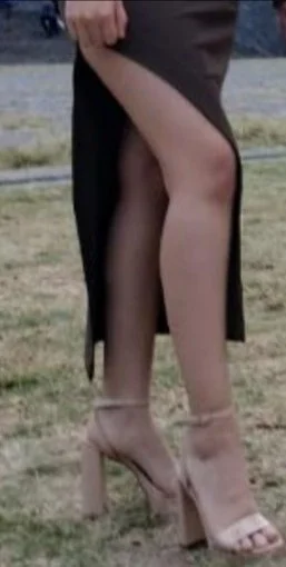 Feet and heels image 2