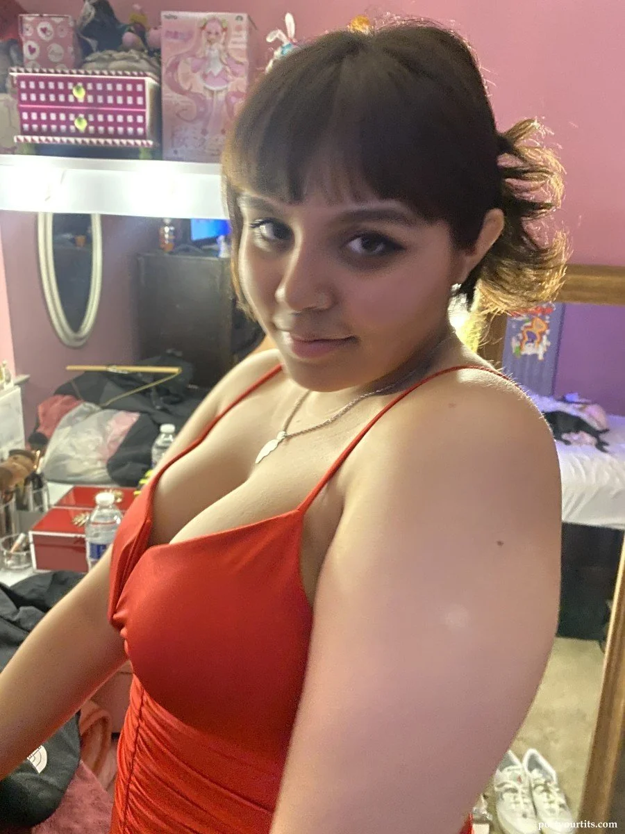 Some sexy boobies 🥵🔥 image 2