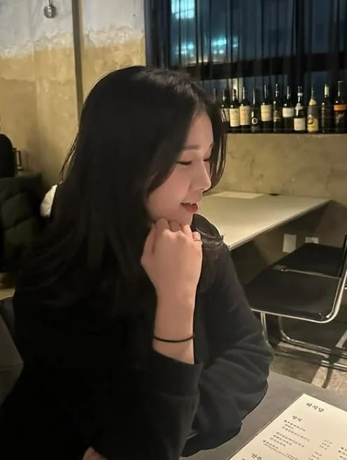korean slut 현아 image 7