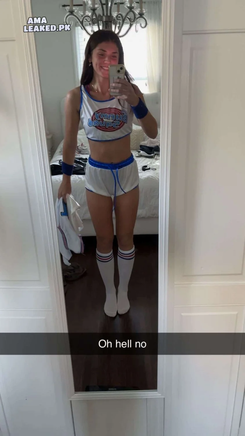 USC babe loves showing off image 16