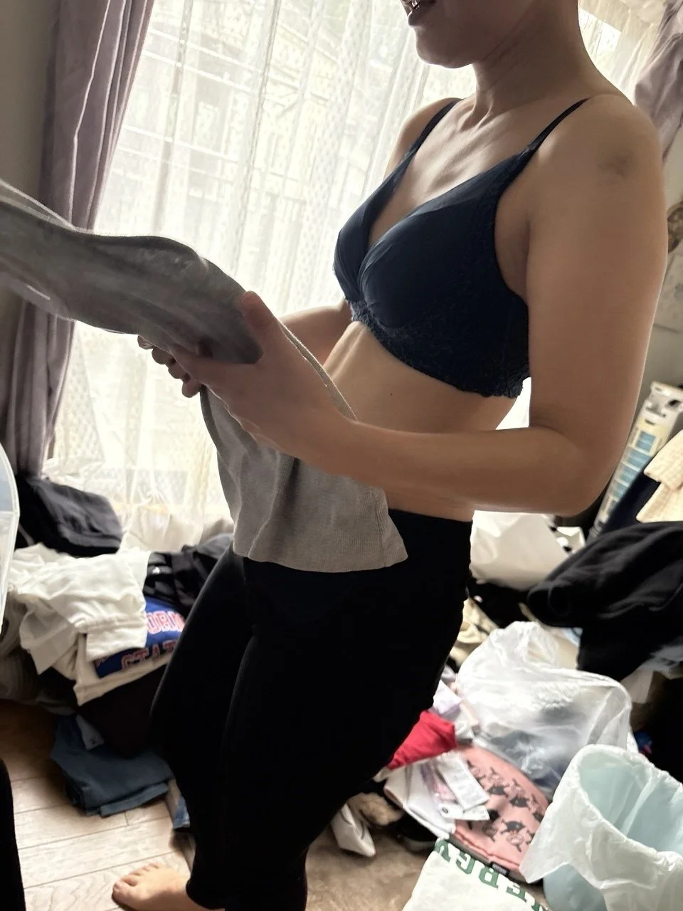 Sexy Japanese MILF Miho image 11