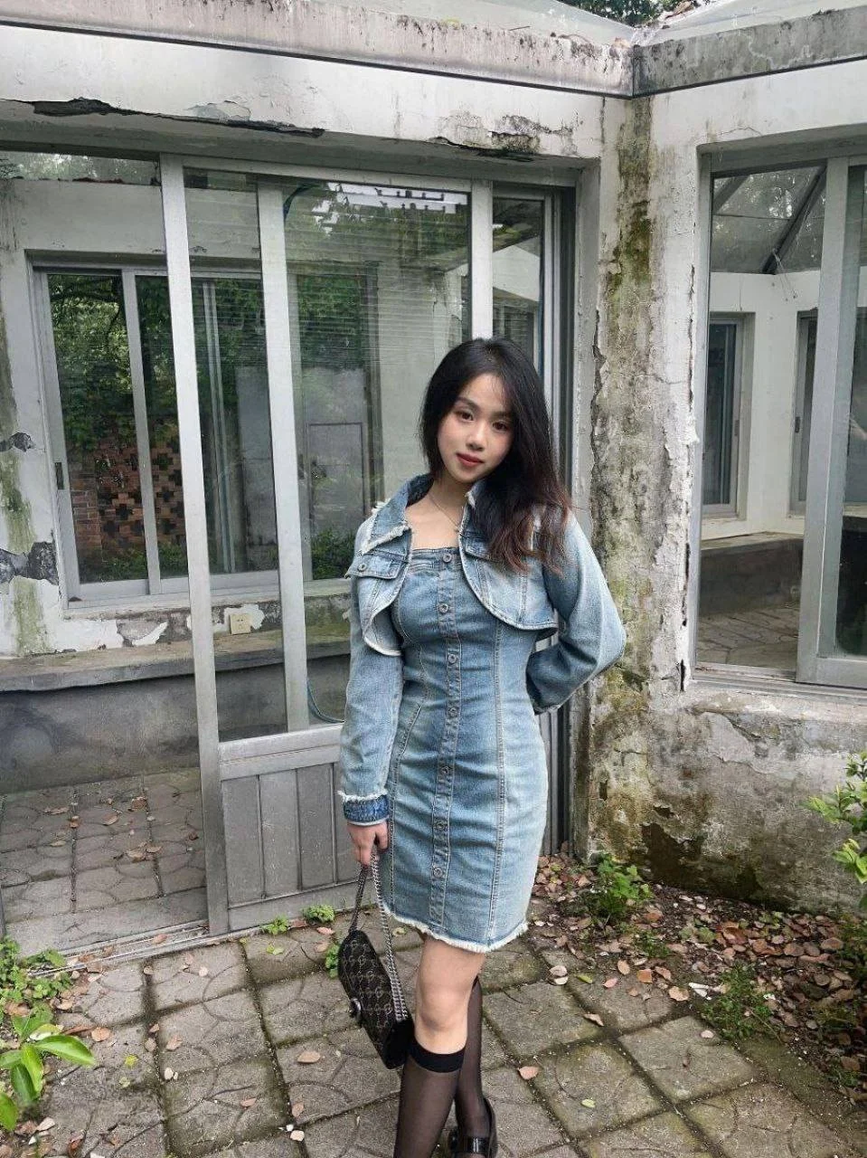 Asian Teen 130 image 12