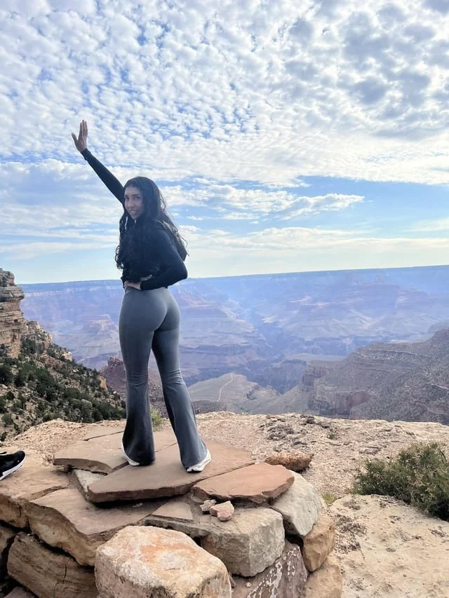 Sexy latina image 9