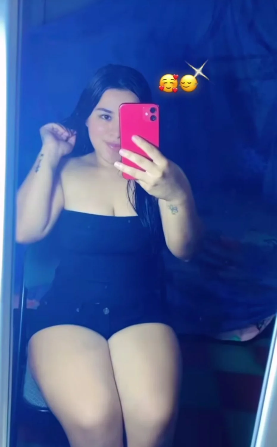 Thick mami latina image 5