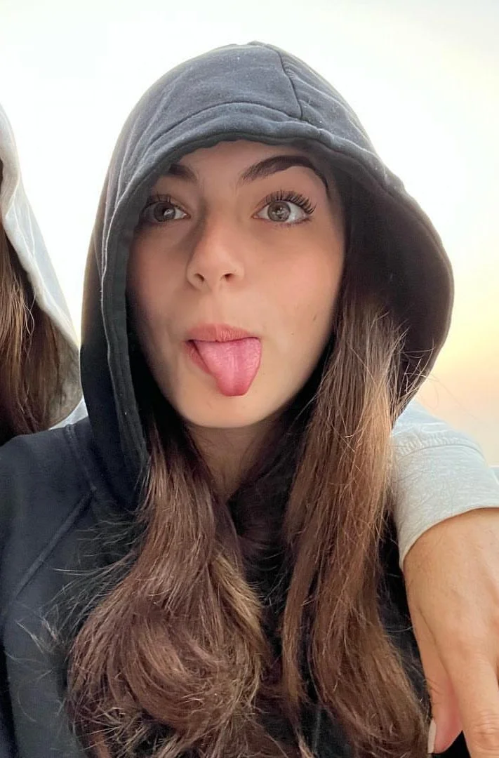Ingrid cruz la mejor actriz de chile, puesta para llenar de semen image 2