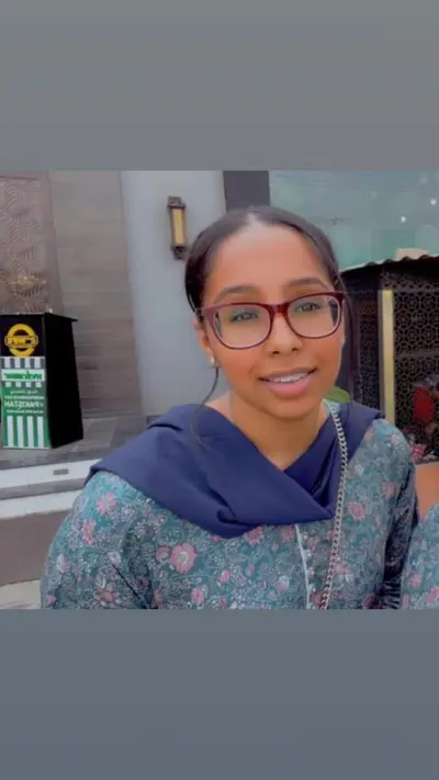Uk Pakistani slut fucked cover image