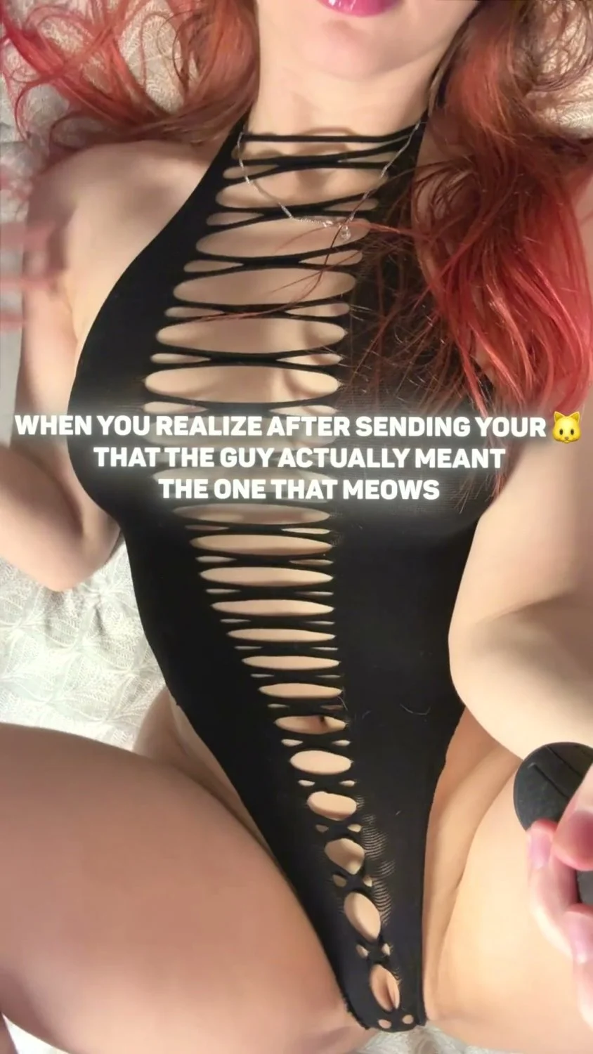 🔞 busty wet slut sucking dick shaved pussy nude 🍑💦 OF image 4