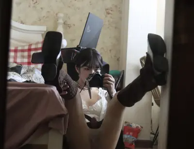 小丫丫丫yizi - shixiaoyuyayay1 cover image