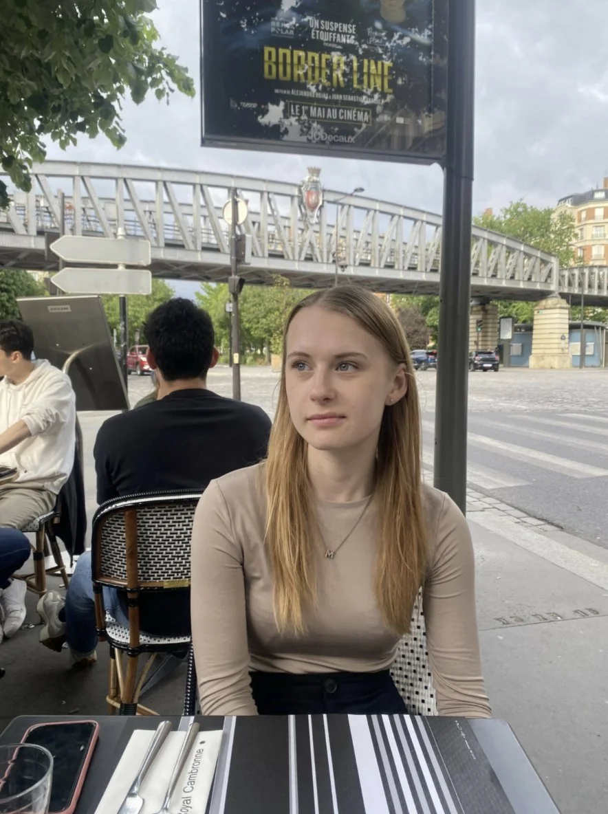 Sarah image 12