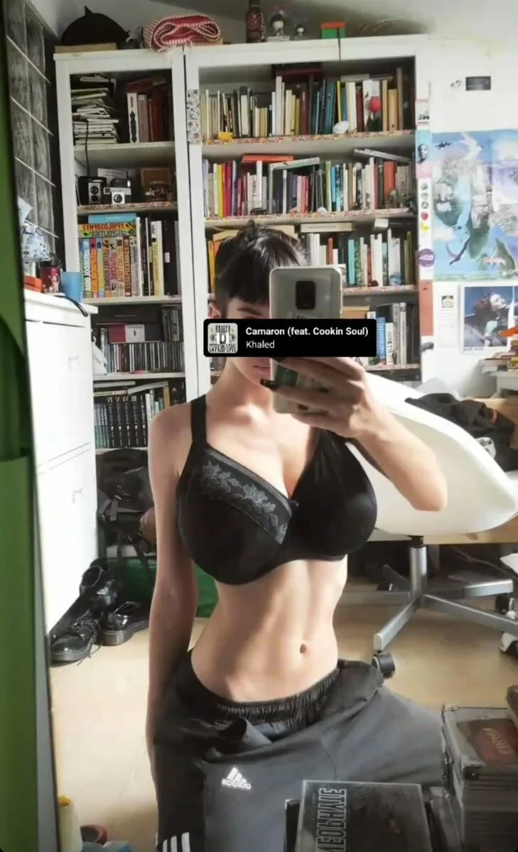 busty perfection image 6