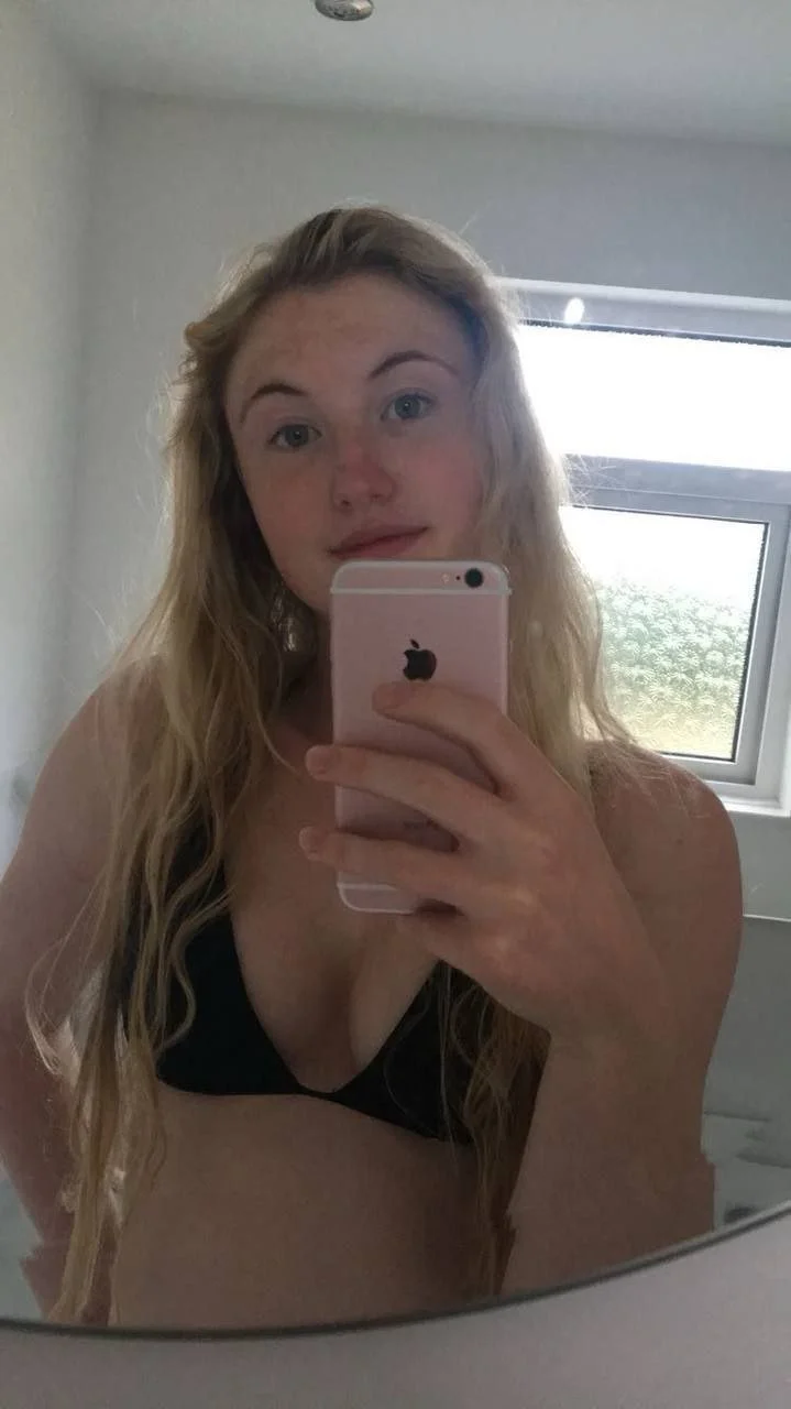 {CUCKED} Rosie the slut exposed by cuck image 3