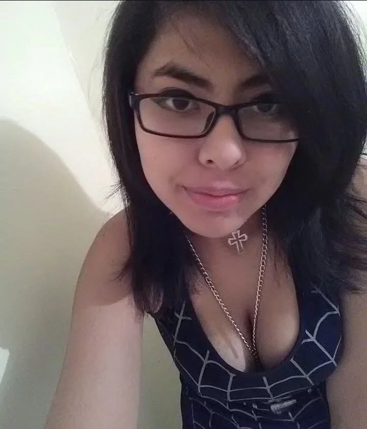 Latinas image 1
