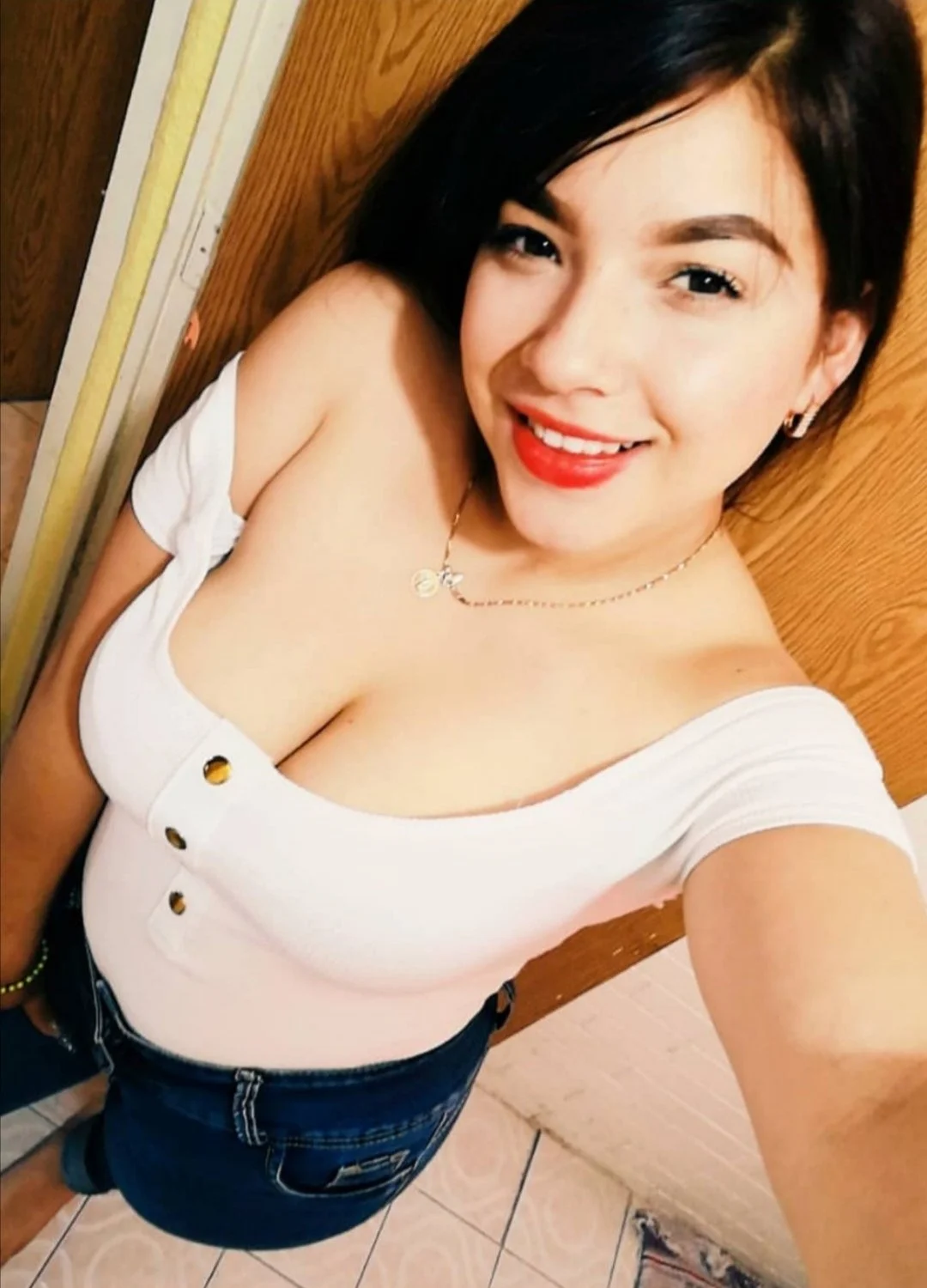Latinas image 20