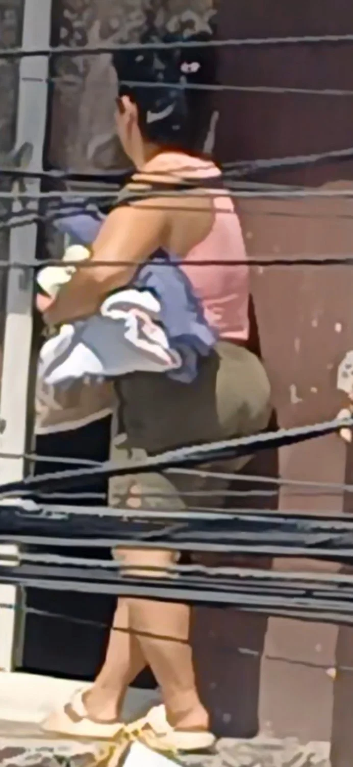 Espiando a la PutaVecina🥵🍑. image 15