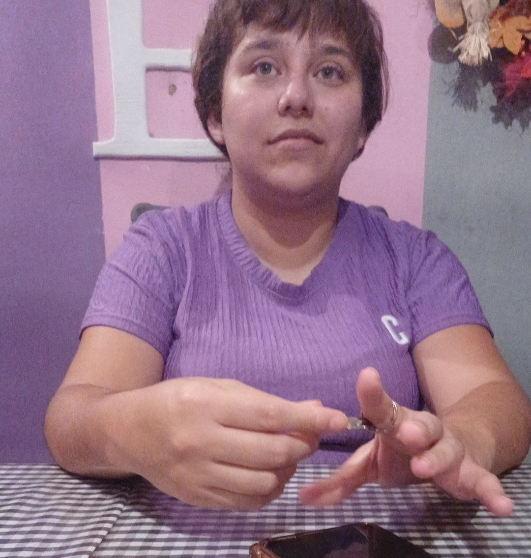 Me la saco atras de mi hermana image 15