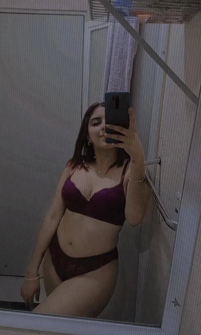 Putita filtrada image 19