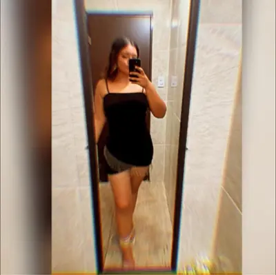 Que les parece la zorrita de Ana velez cover image