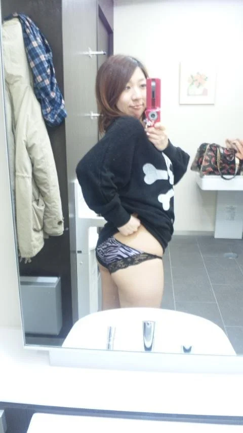 Japanese amateur girl 62-4 image 2