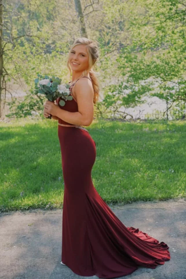 Exposing Blonde Webslut Ally image 9