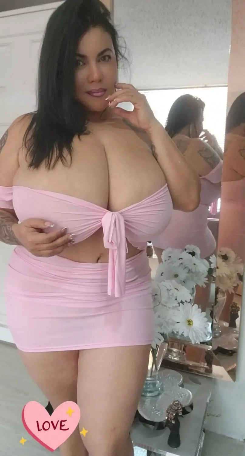 Claritza Del Carmen Betancourt Sexy image 15