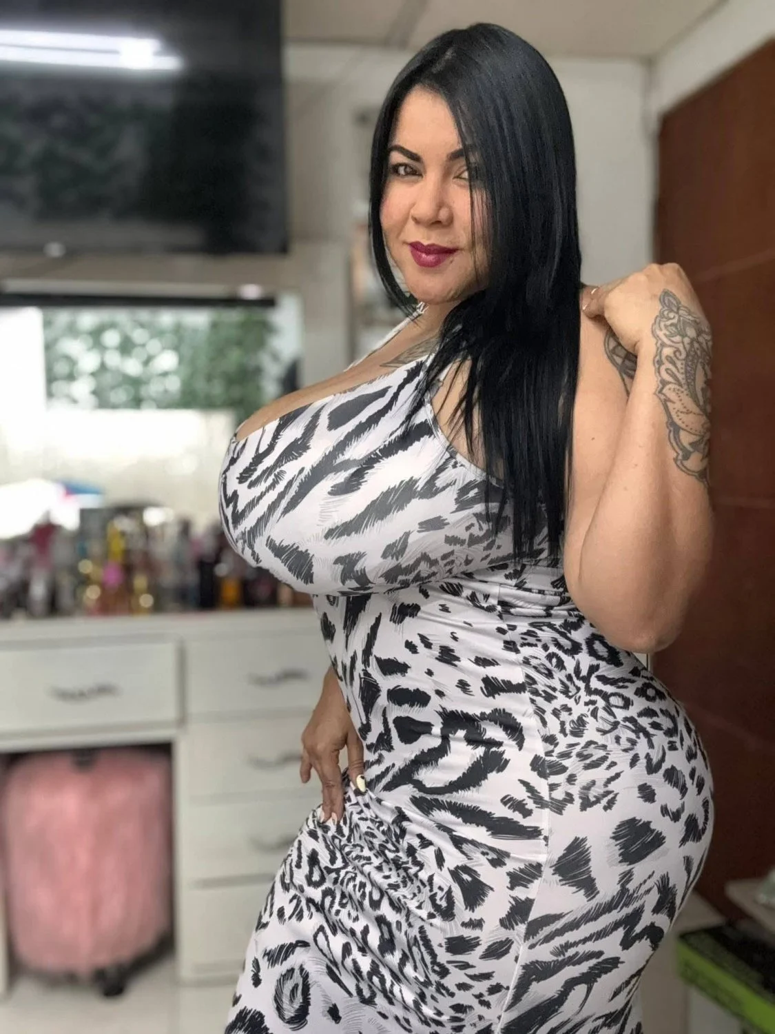 Claritza Del Carmen Betancourt Sexy image 29