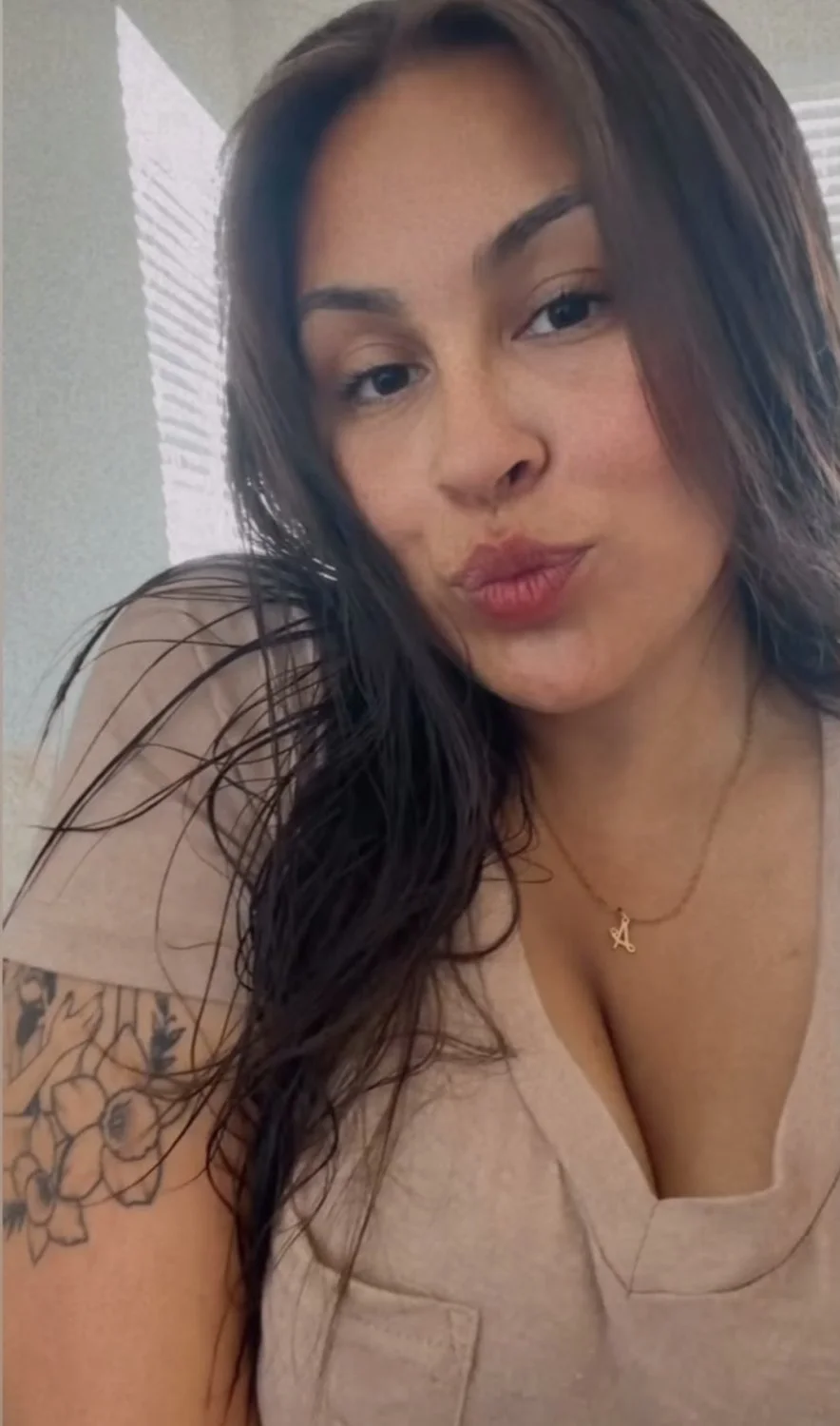latina hotwife slut main image