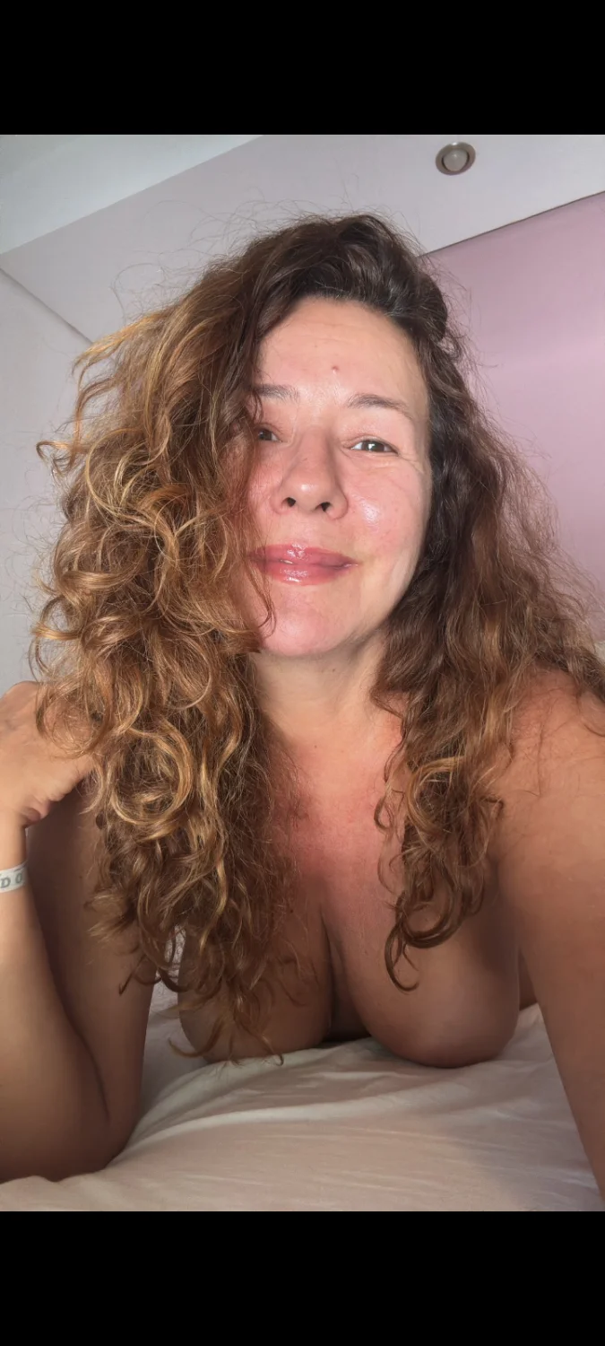 A deusa das milfs 1 image 3