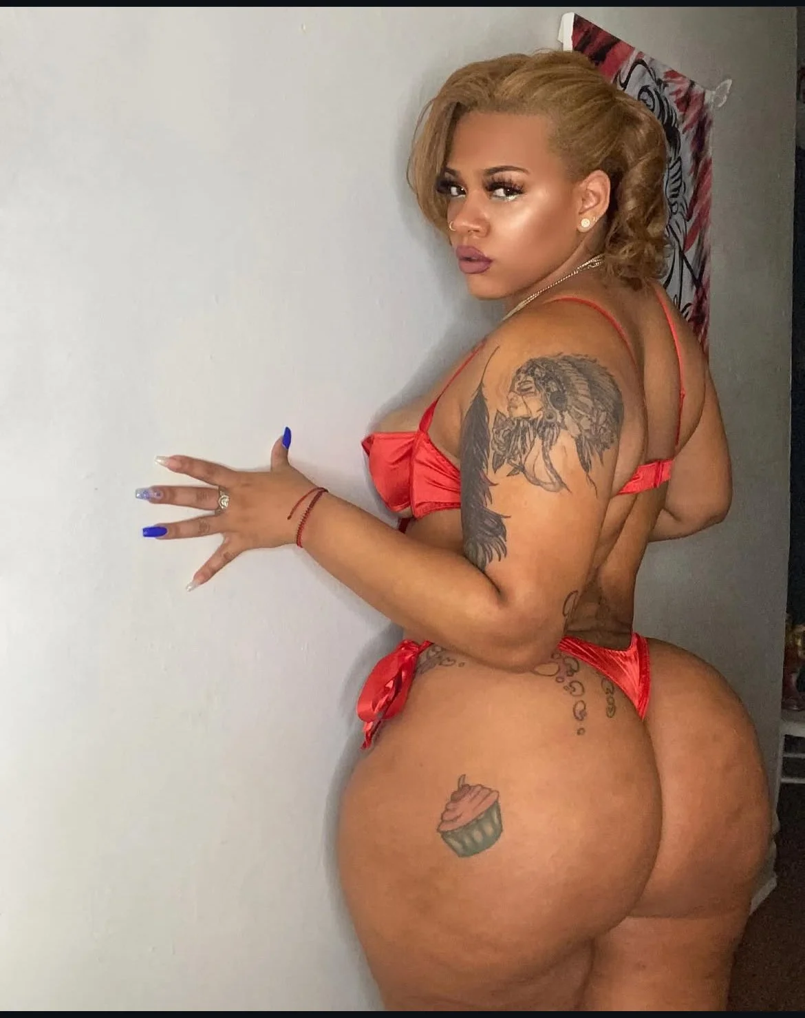 The sexy ebony queen Kim pt 1 image 19