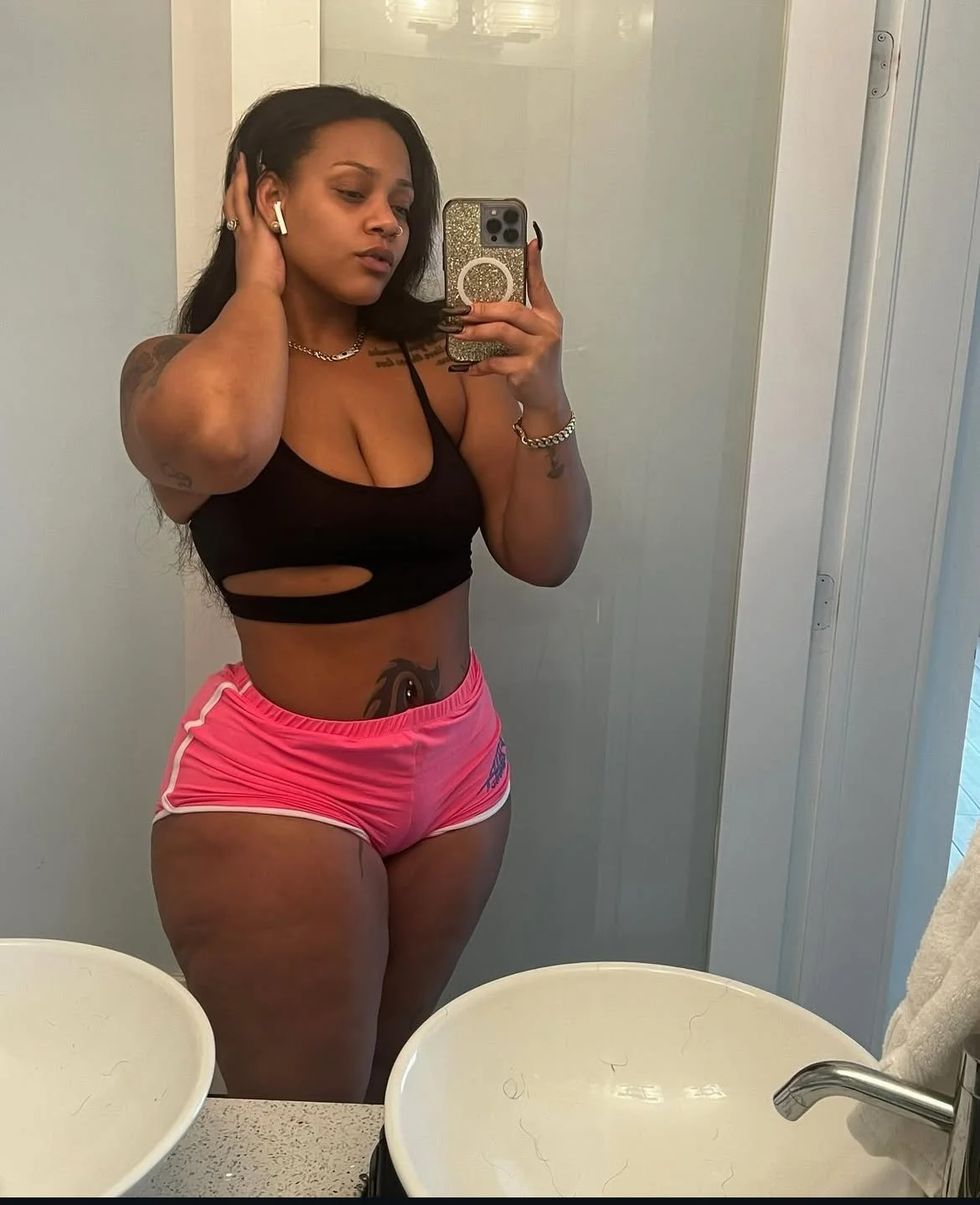 The sexy ebony queen Kim pt 1 image 20