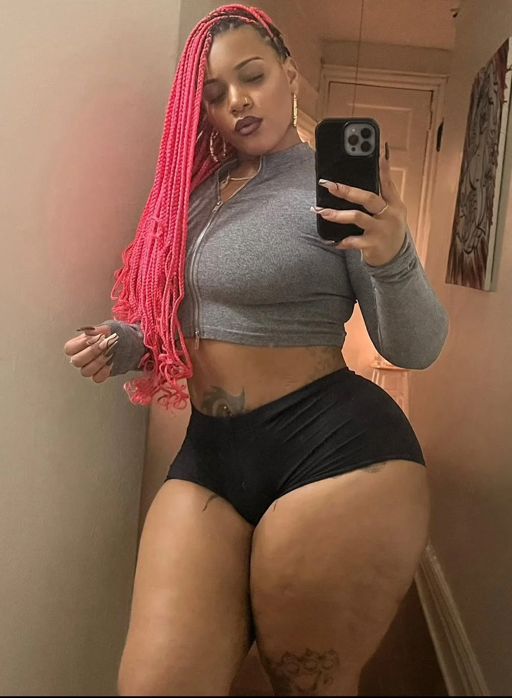 The sexy ebony queen Kim pt 1 image 9