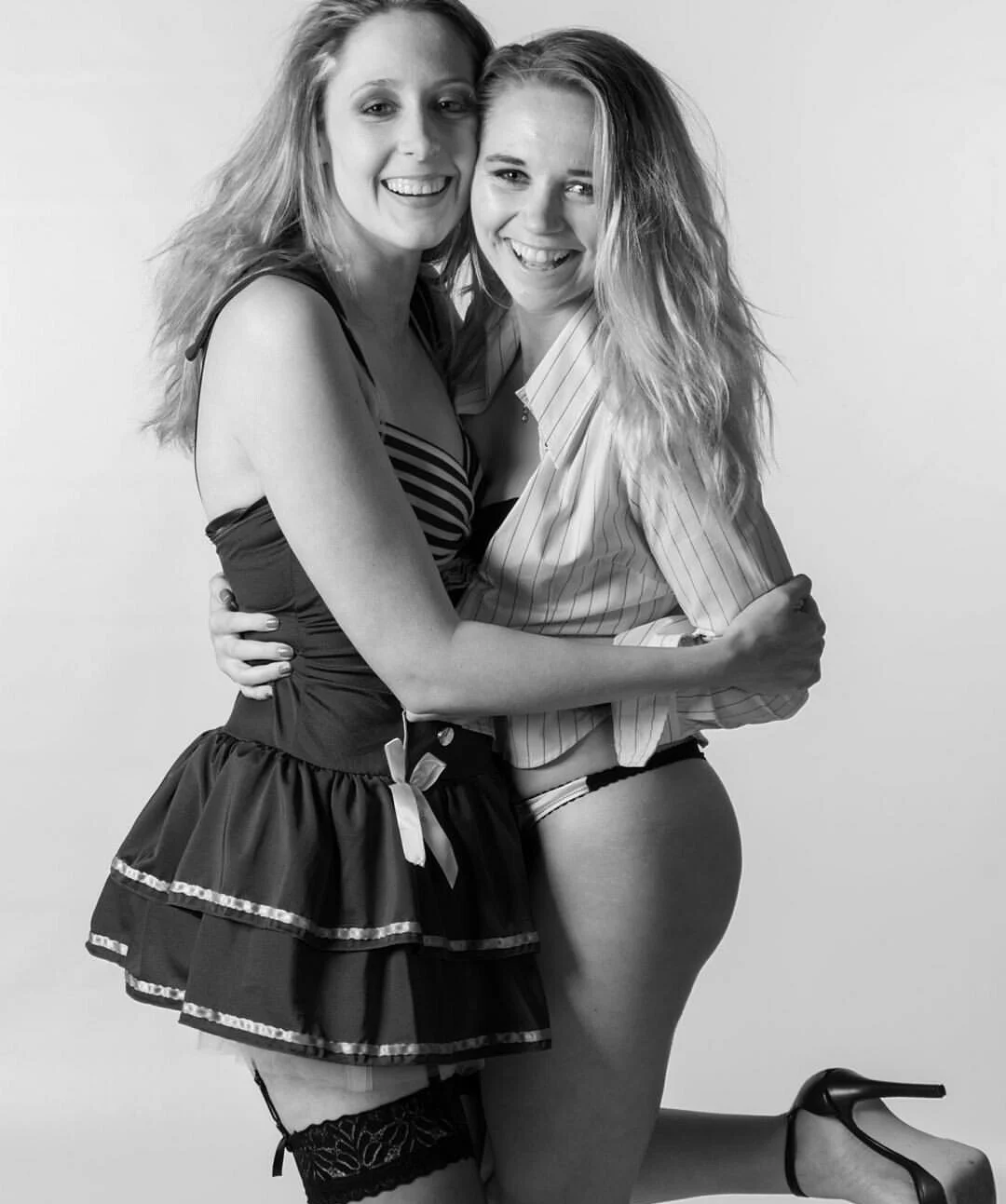 Pretty blonde UK image 33