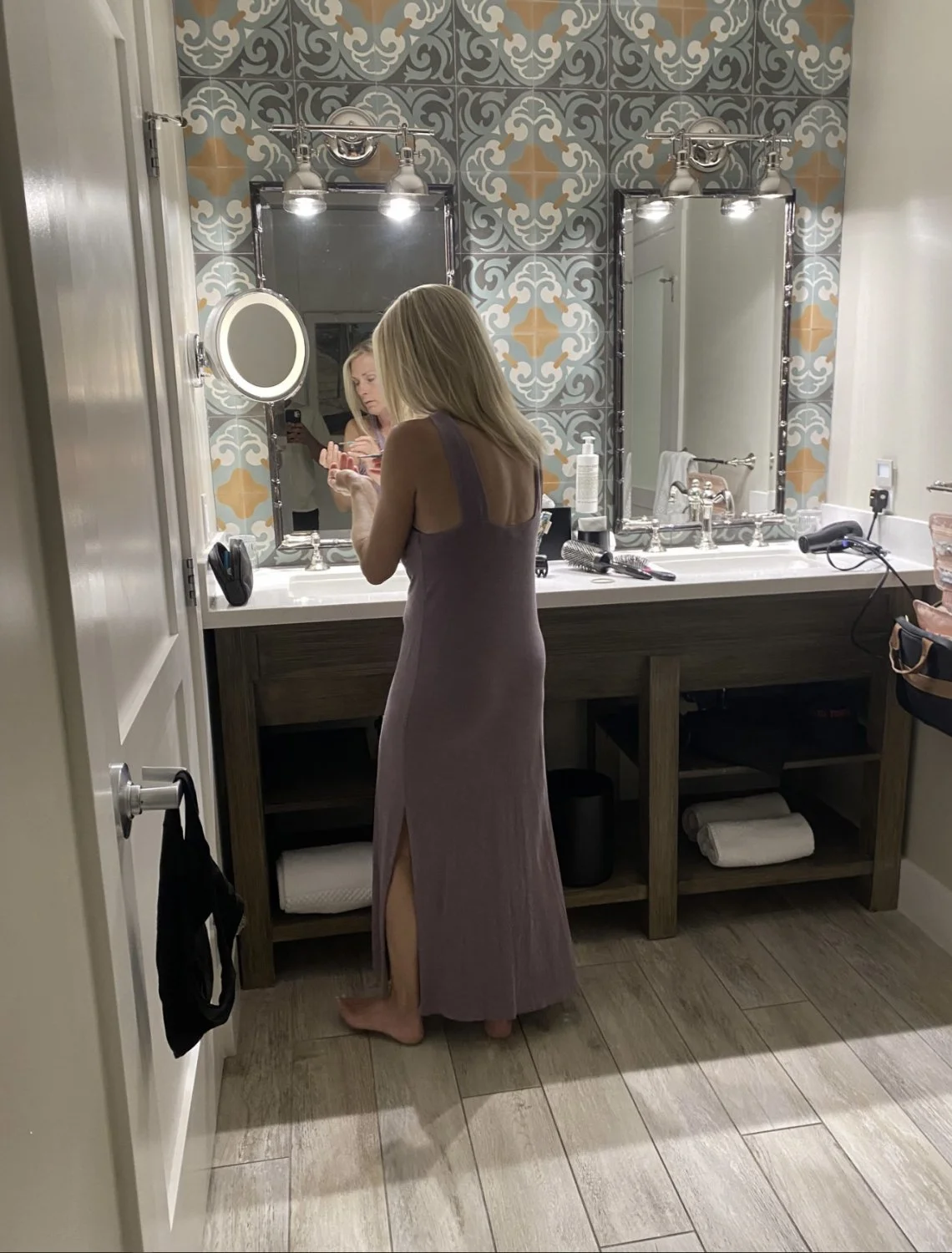 Real QOS Blonde Hotwife image 3
