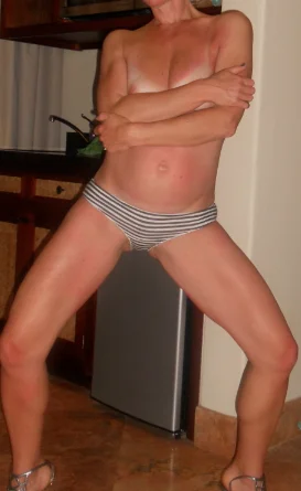 Real QOS Blonde Hotwife image 4