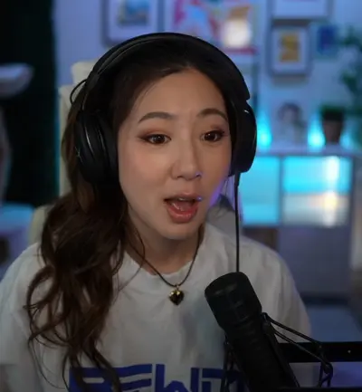 Fuslie [9] cover image