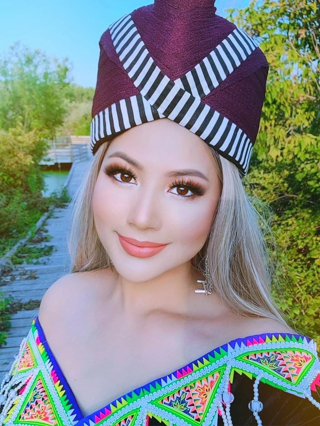 Hmong cheating wife. She had a scandal video with younger guy. Who has tape? image 6