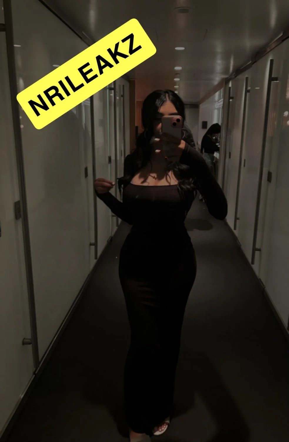 Sexy Indian NRI tits leaked😍🤤😍 image 2