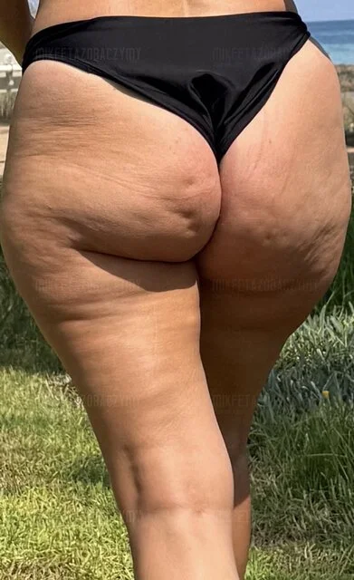 Wife with an incredibly big and sexy ass 😵‍💫😍💋 image 13
