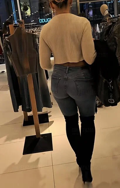 Wife with an incredibly big and sexy ass 😵‍💫😍💋 image 24