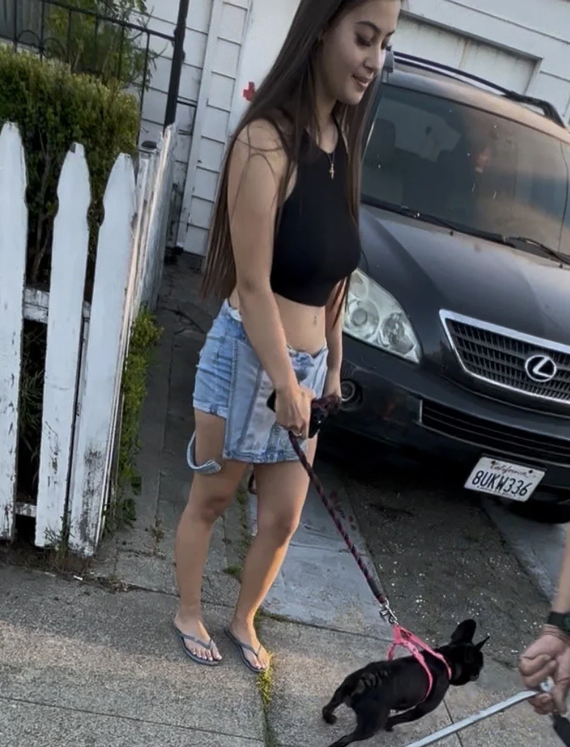 Latina baddie Creepshot image 8