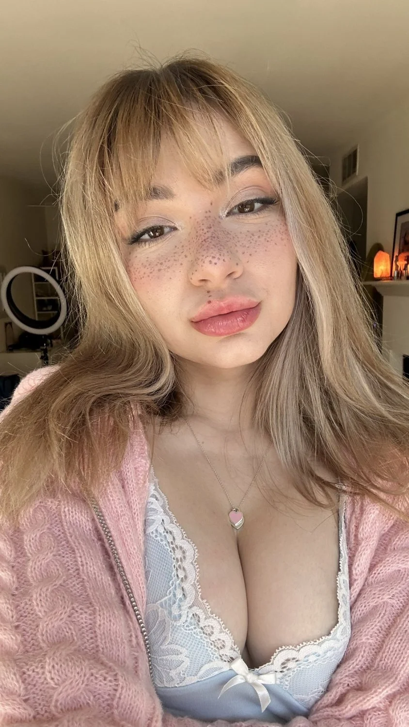 Petite blonde slut exposed image 3