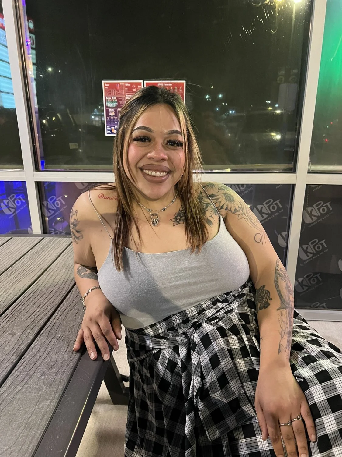 Thick Texas single mother main image