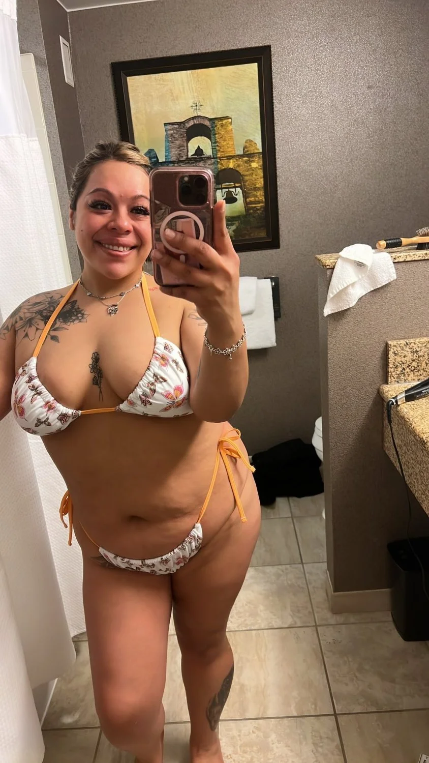 Thick Texas single mother image 3