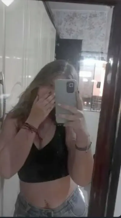 Minha amiga mais gostosa cover image