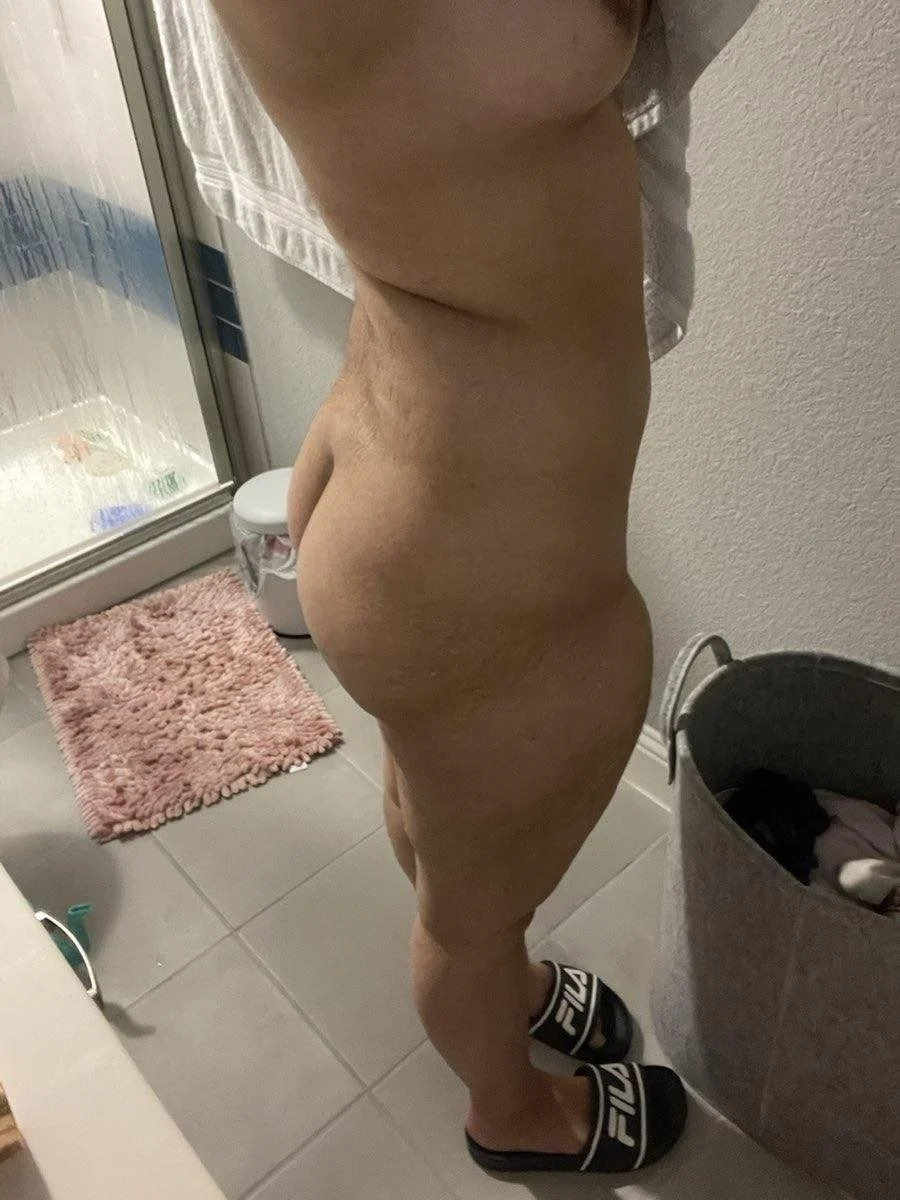 NRI Indian with a fat ass leaked image 5