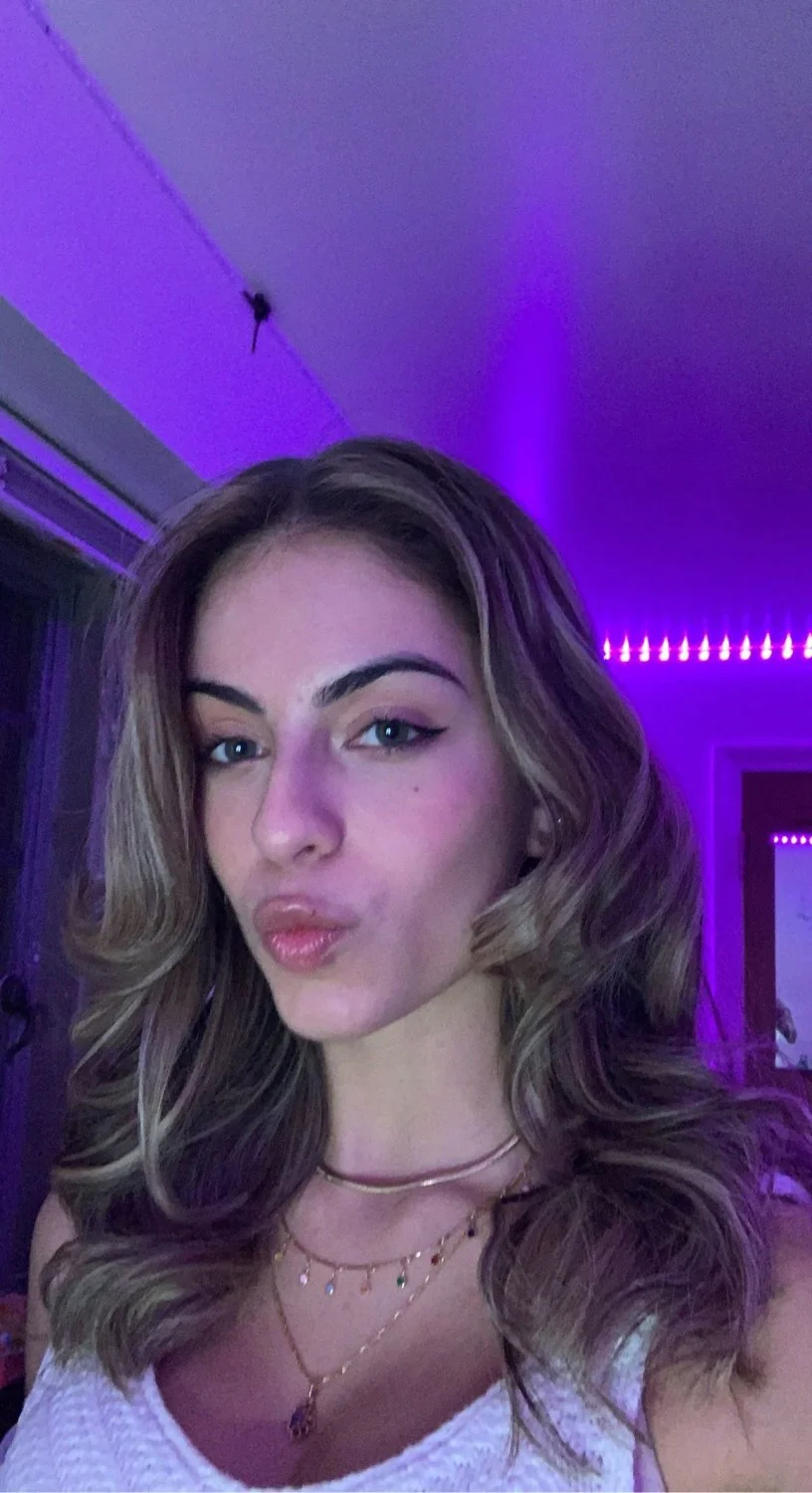 hot white duke girl loves fucking image 5
