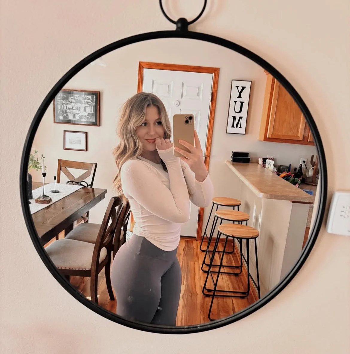 Slut Meagan image 6