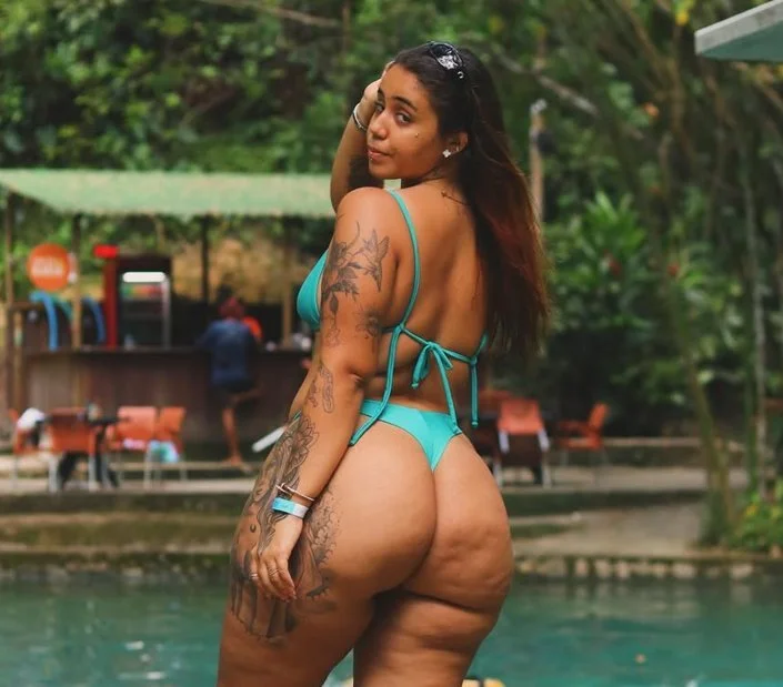 Morena Novinha Rabuda E Seus Vazados 🔥🤤 Muito Cavala Essa Puta 😈 image 5
