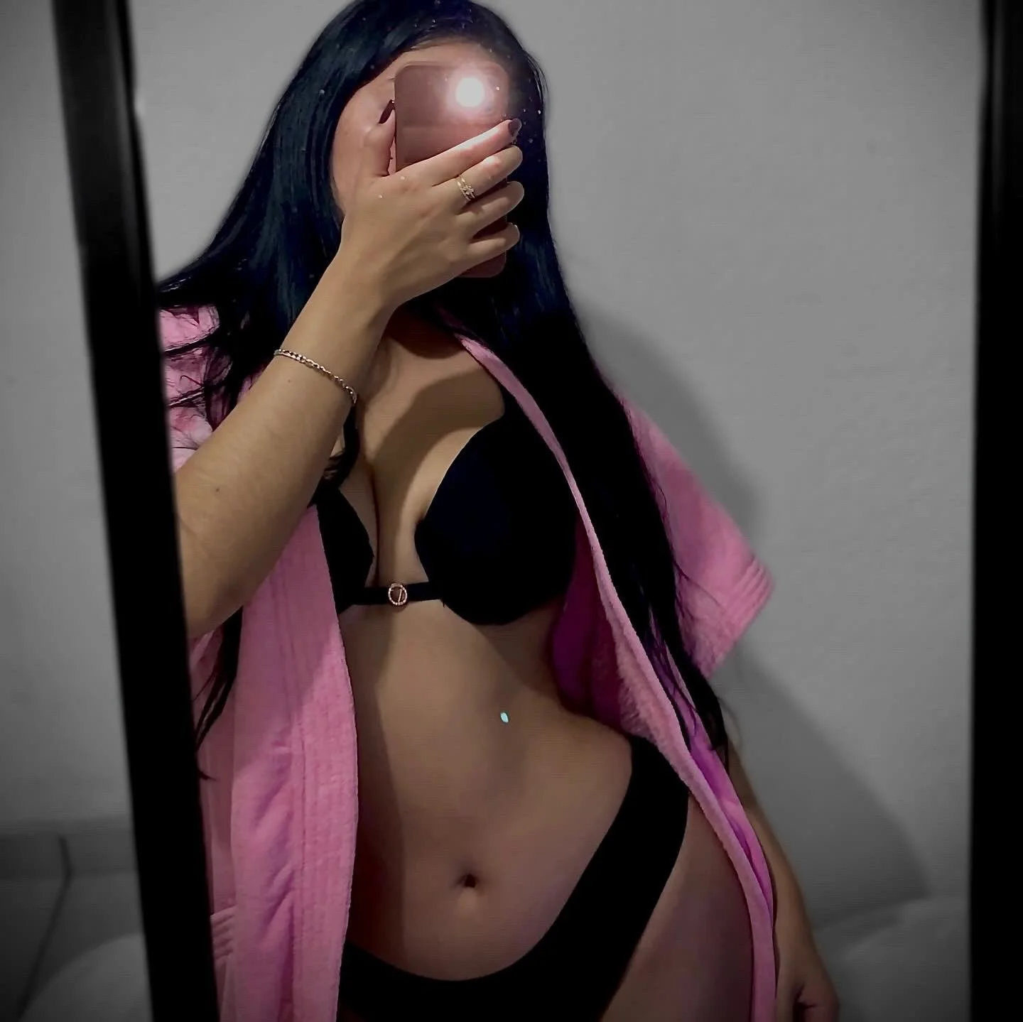 Cant stop gooning to my hot Mexican cousin image 6